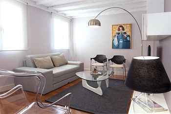 Фото Smartr Madrid Atocha