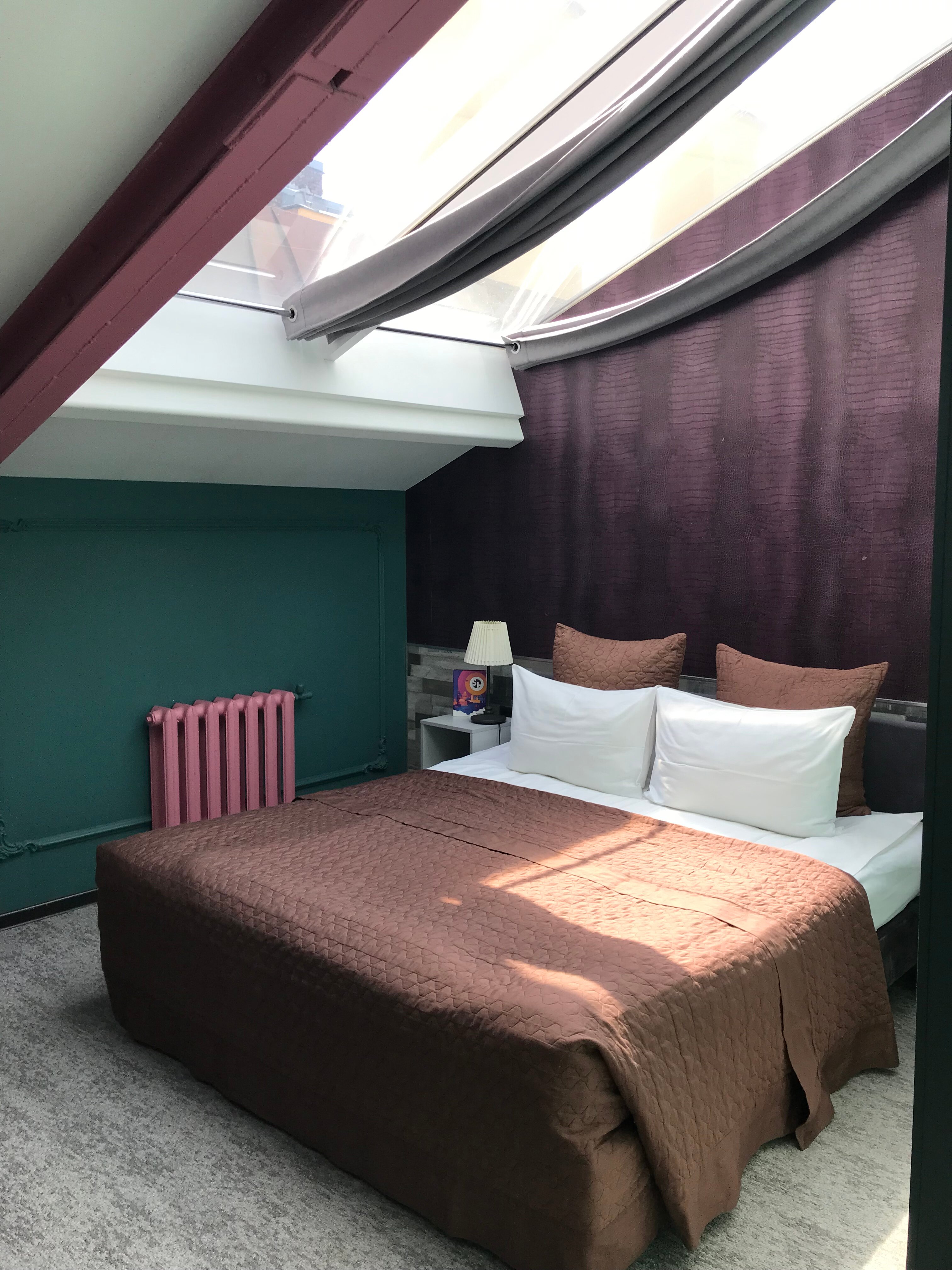 Фото Station Premier S10