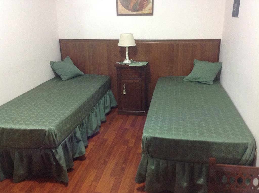 Фото B&b V&v Suite & Breakfast