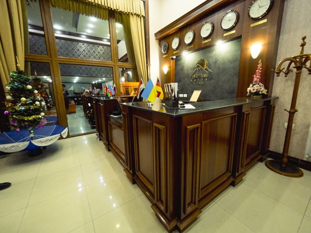 Фото Alp Inn Hotel