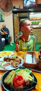 U Druzej (село Рыбачье, Морская улица, 36) ، وجبات سريعة