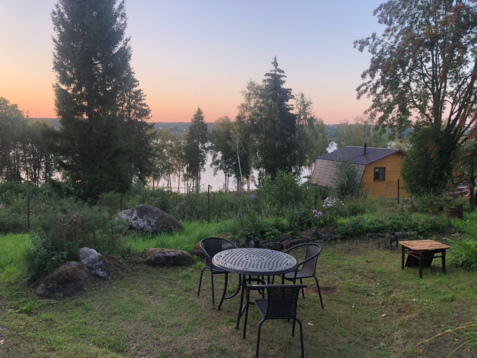 Фото Солнечная