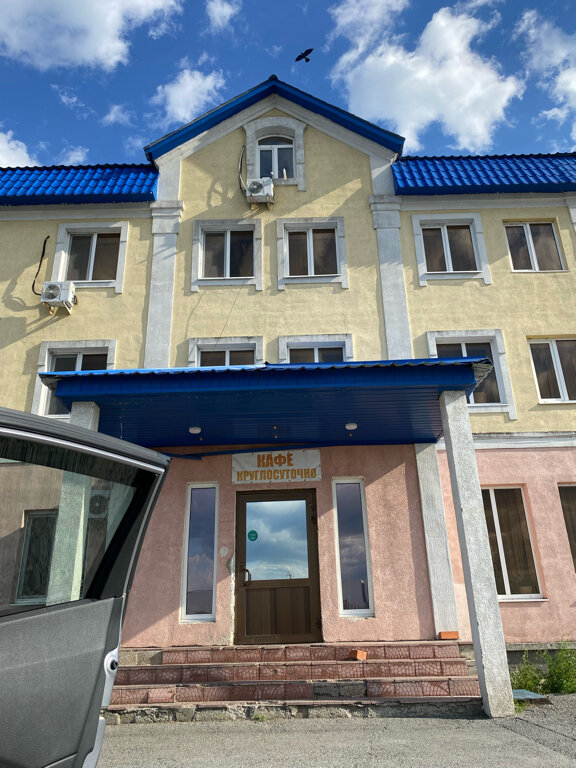 Фото отеля 1