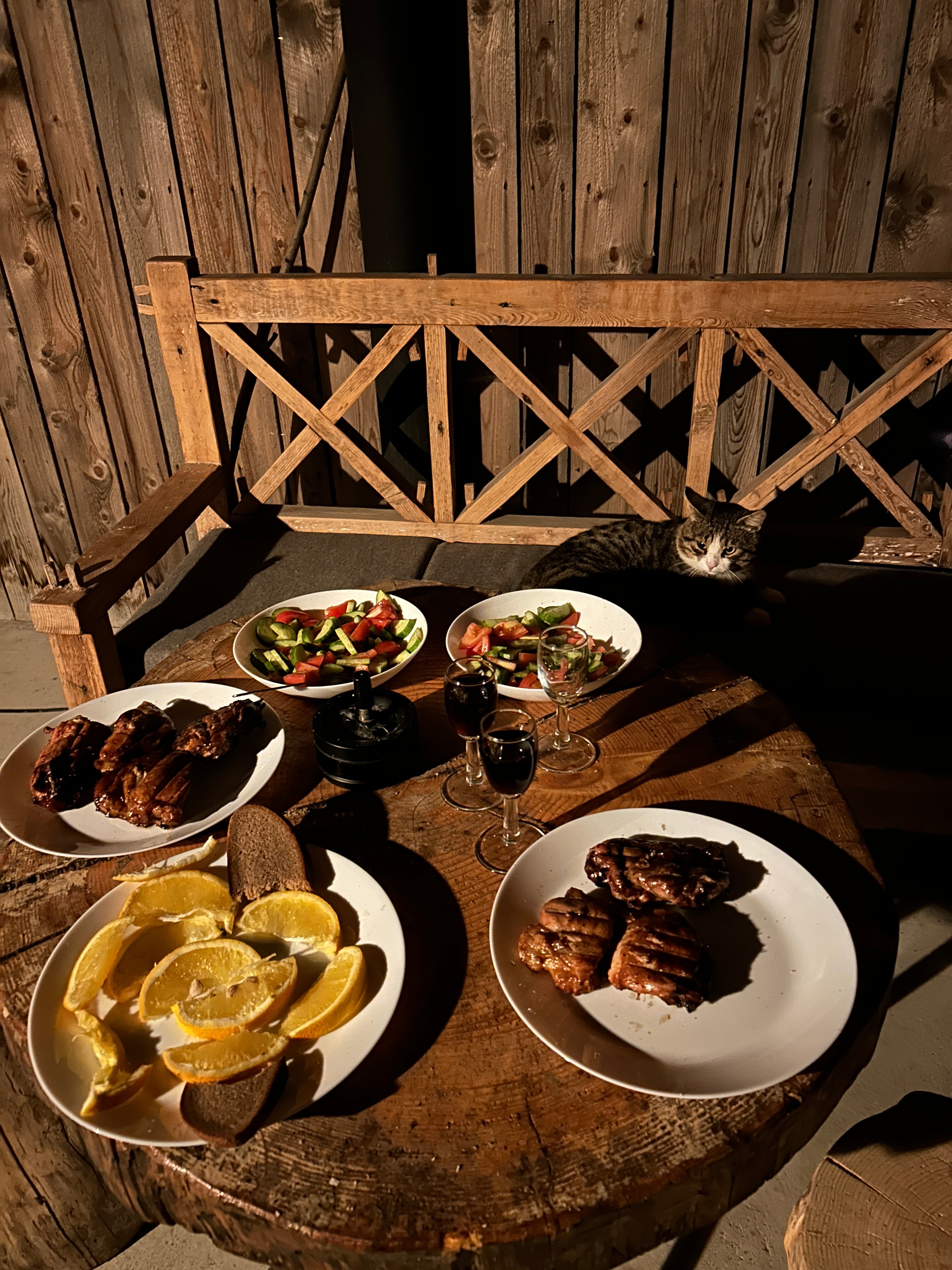 Фото Удивительное рядом