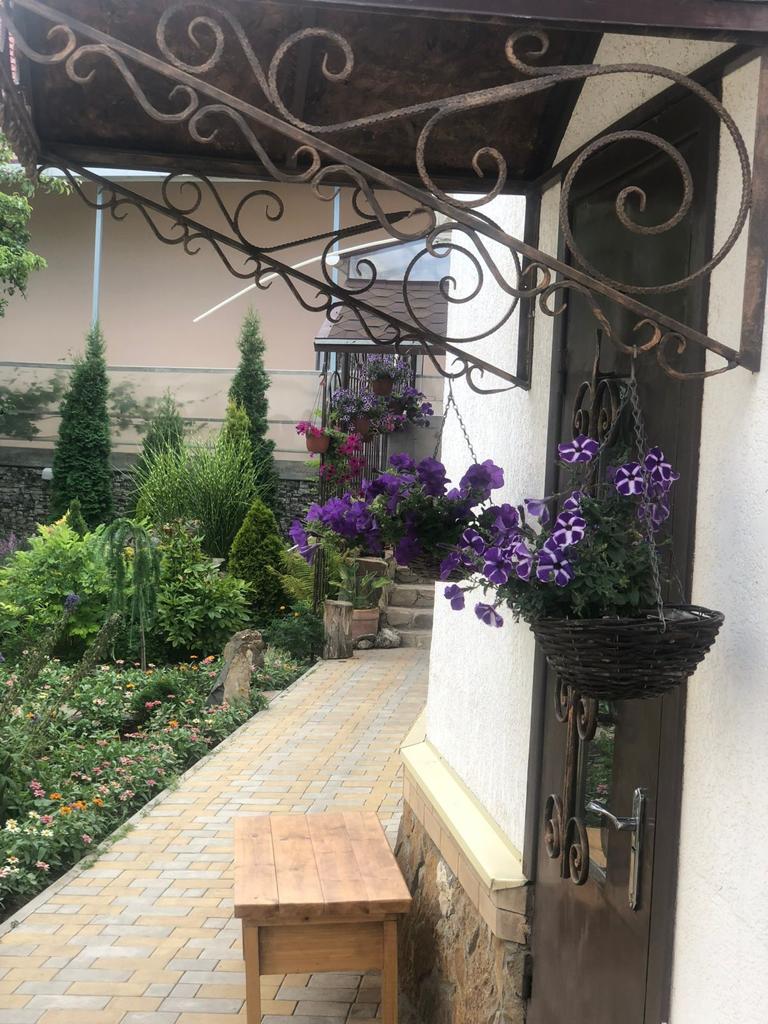 Фото Гостевой дом Крупской 1