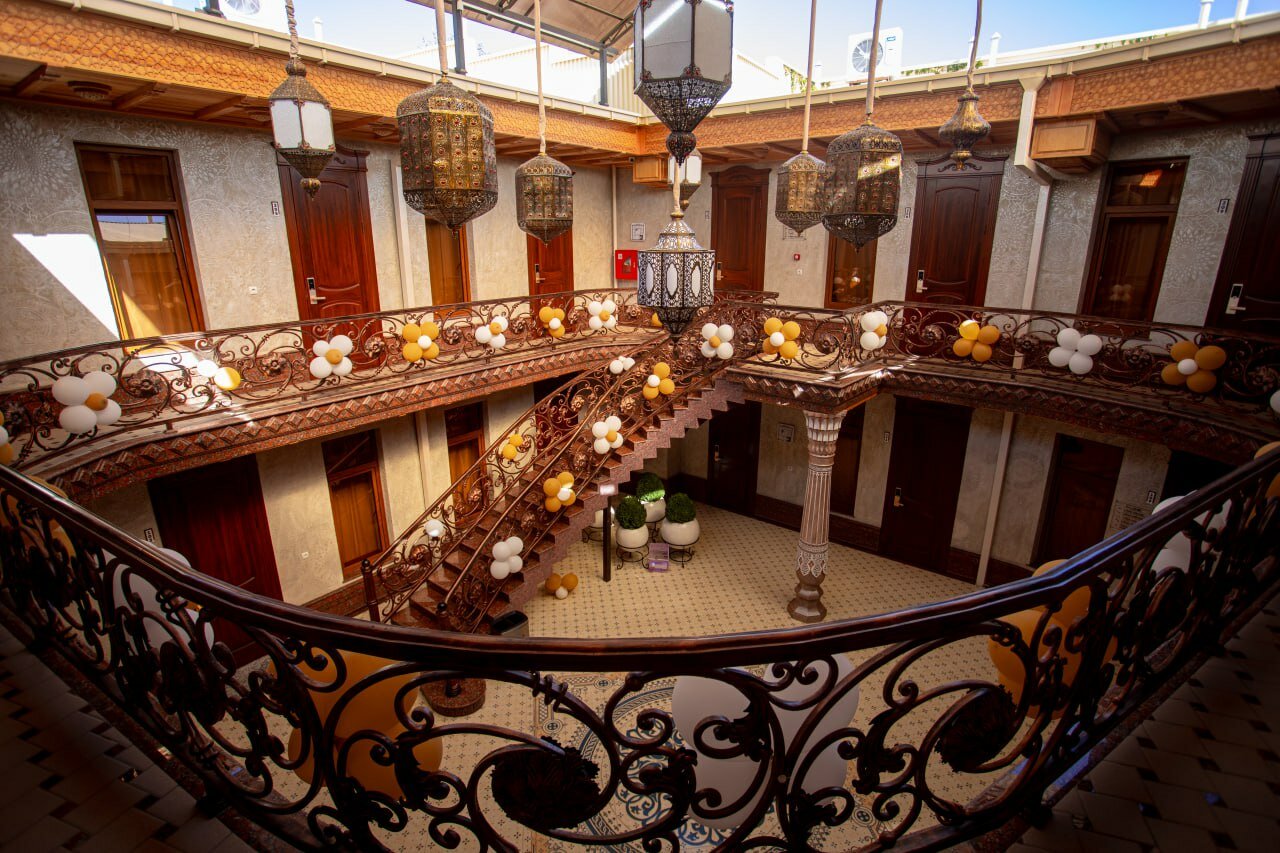 Фото отеля 2