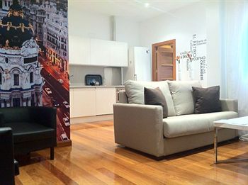 Фото Smartr Madrid Atocha