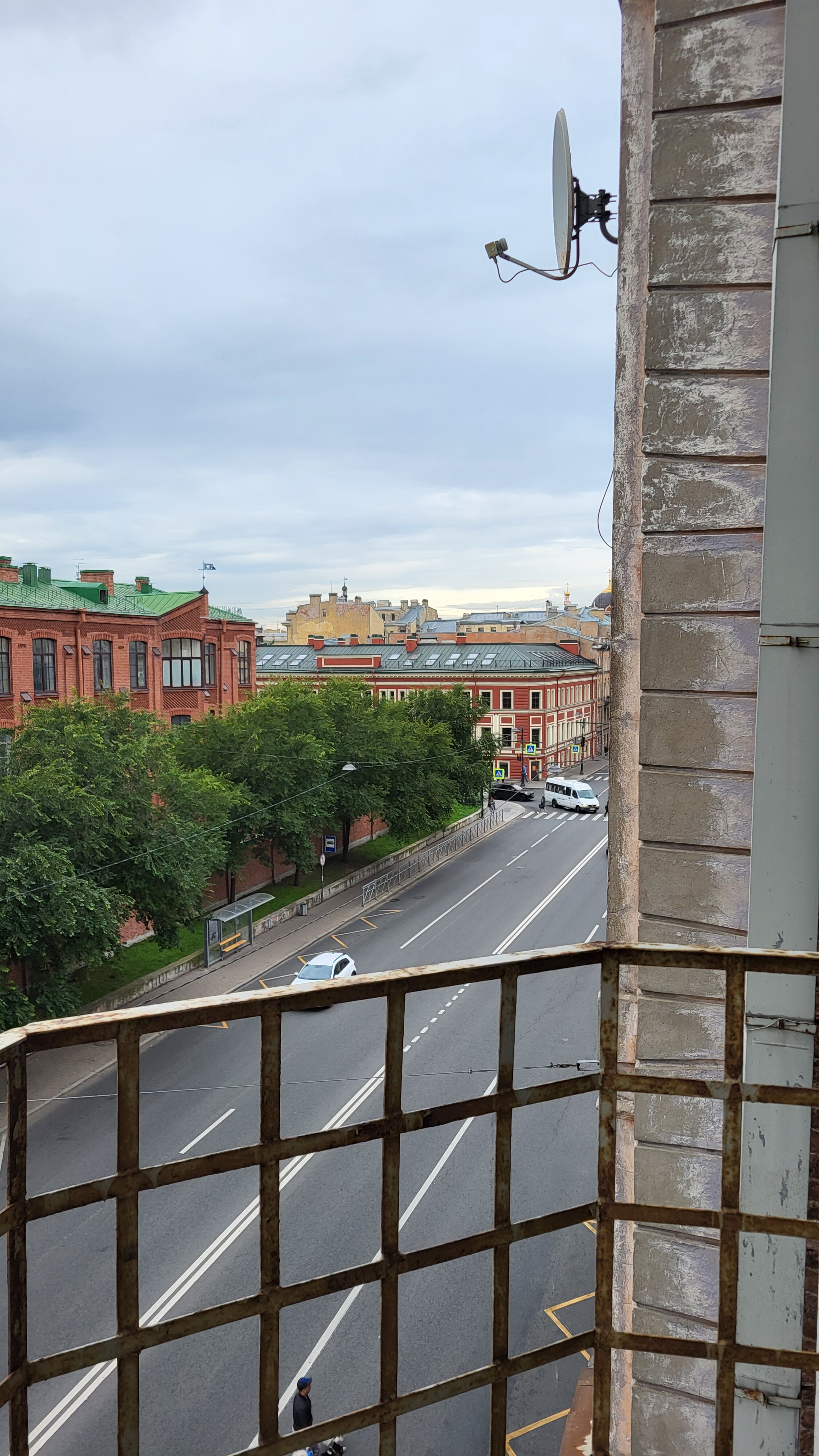 Фото Демократ