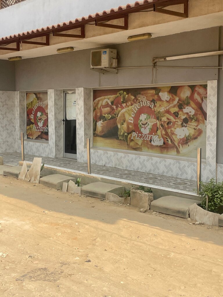 Pizzeria Deliciosa Pizzaria, Loanda, photo