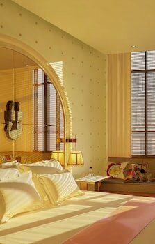 Фото 9Confidentiel