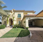 Best Room Holiday Homes (Morocco Cluster, Mushraif, Dubai), hotel reservations