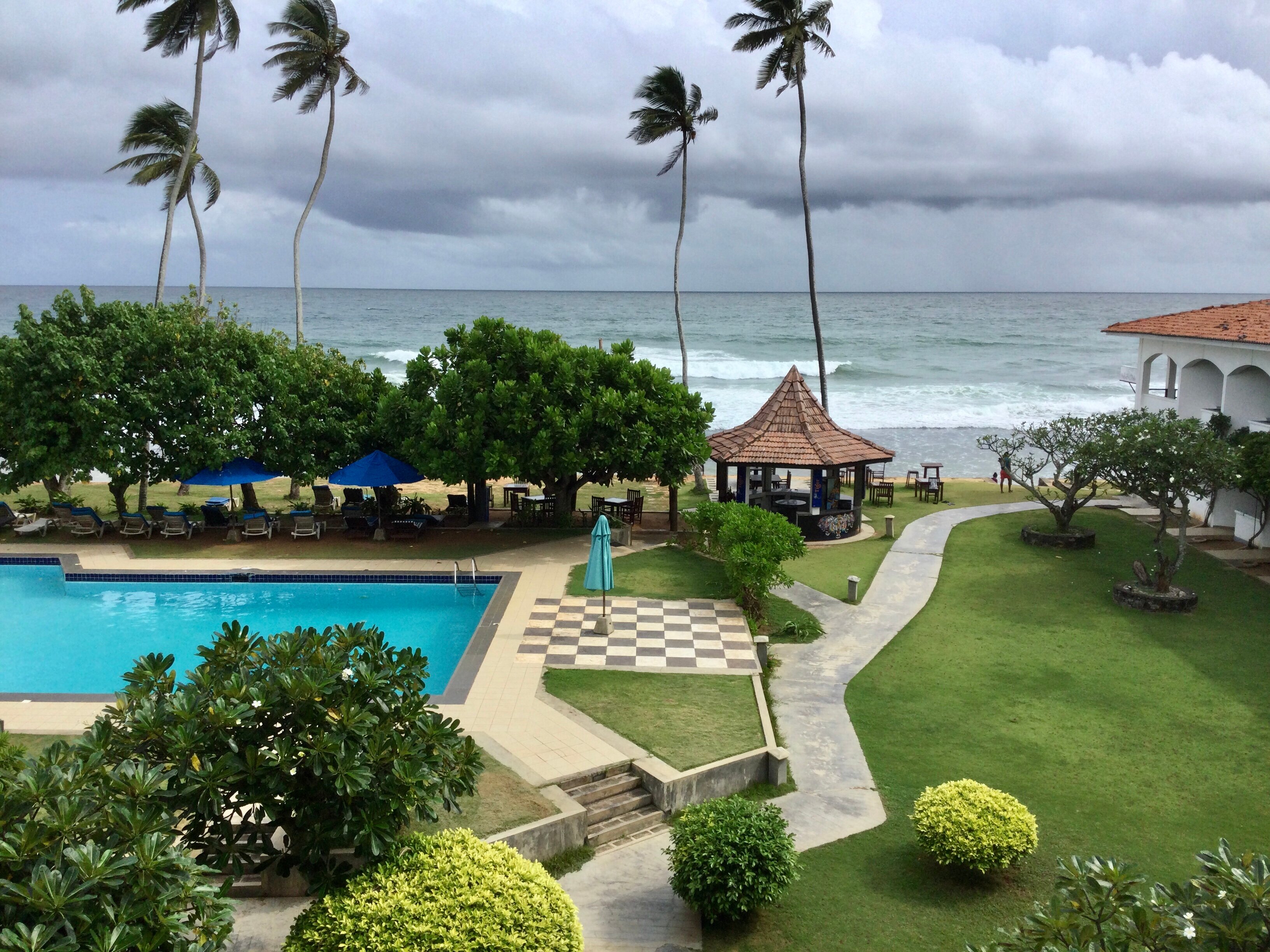 Фото отеля 2