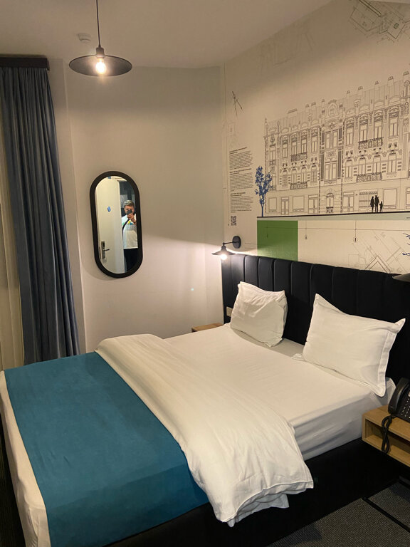 Фото Graphica Tbilisi Hotel