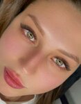 Anya Lashes (Elektrolitny Drive, 1Б) ، شريط حاجب العين