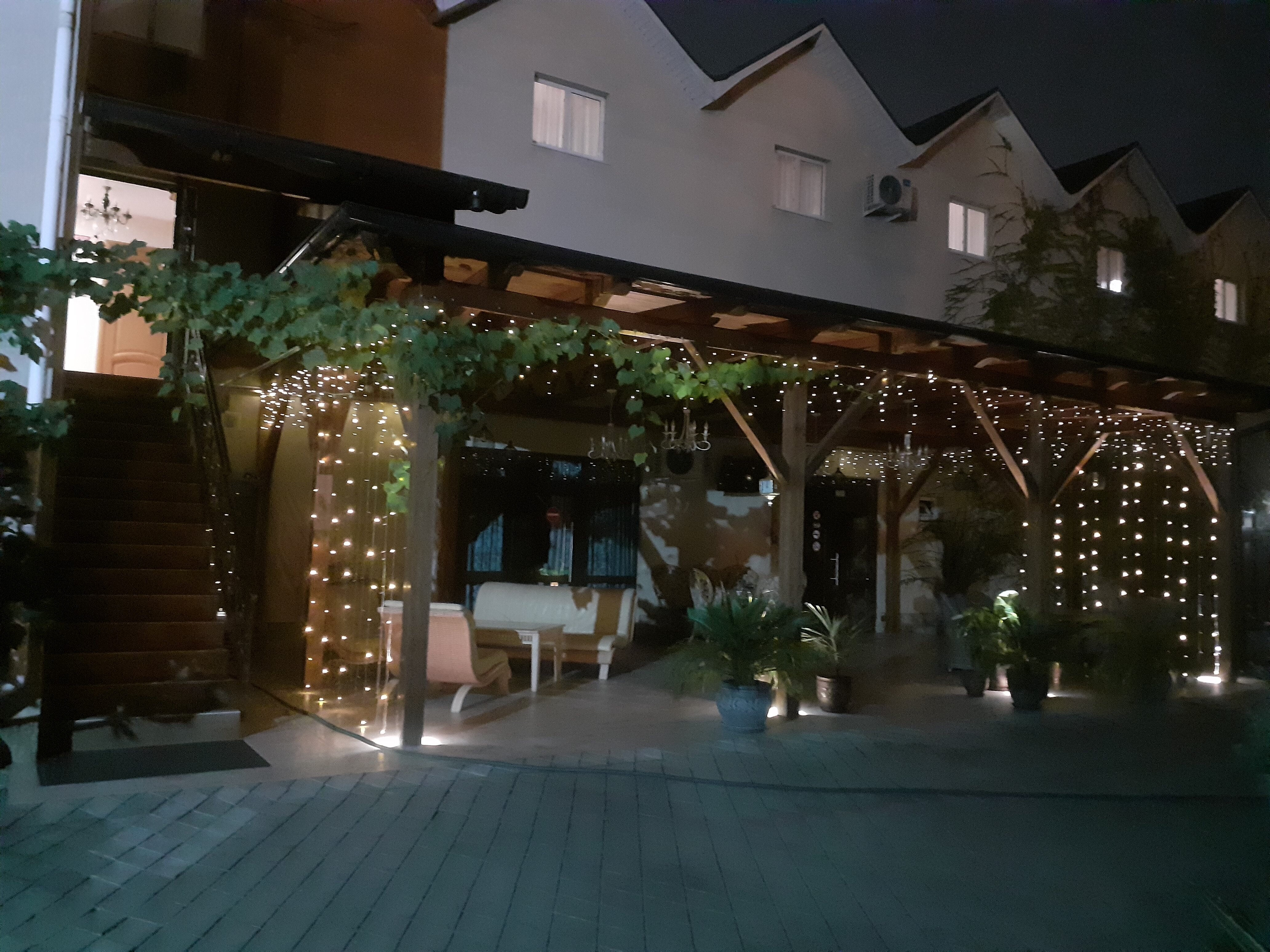 Фото Three Seasons