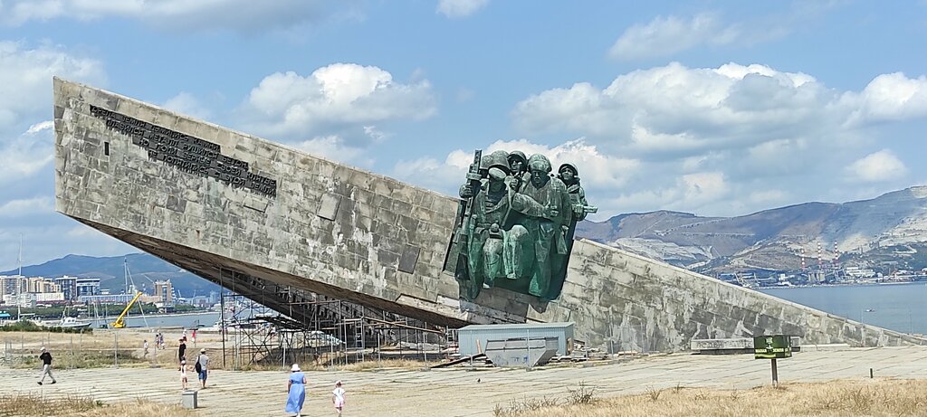 Музей Музей военной техники времен Великой Отечественной войны, Новороссийск, фото