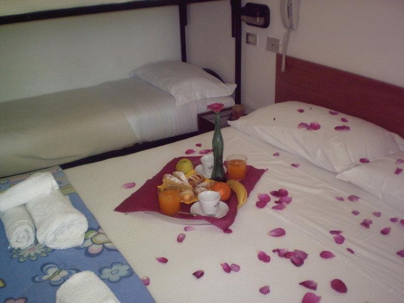 Фото Hotel Criss