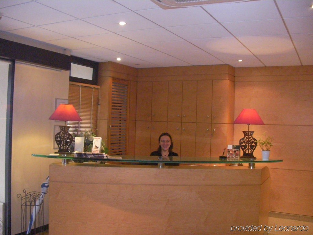 Фото Hotel Espace Champerret