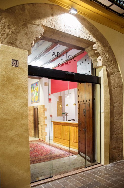 Фото Hotel Adhoc Carmen