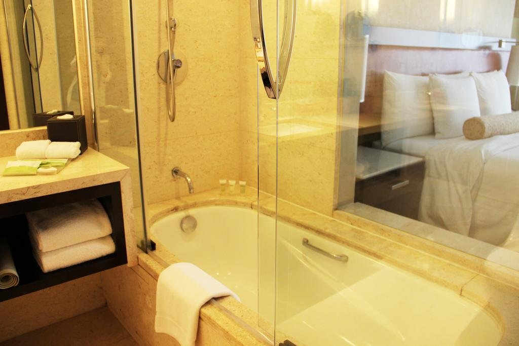 Фото Courtyard by Marriott Hangzhou Wulin