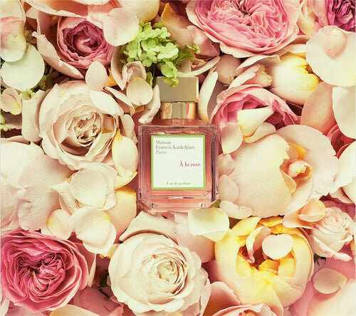 Perfume and cosmetics shop Scentitude, Dubai, photo