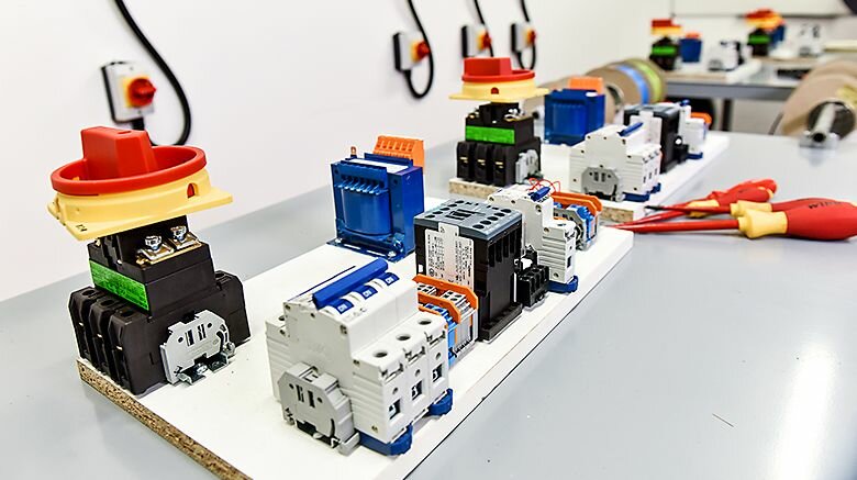 Air conditioners Airedale Applied Thermal Innovation, Dubai, photo