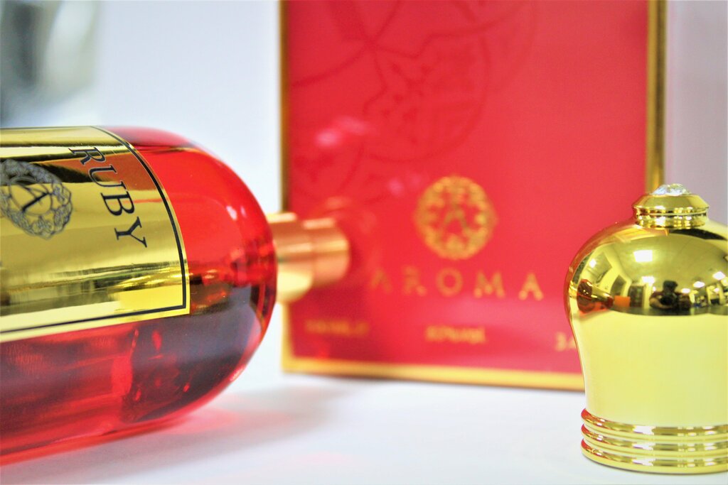 Perfume and cosmetics shop Aroma Gallery, Dubai, photo