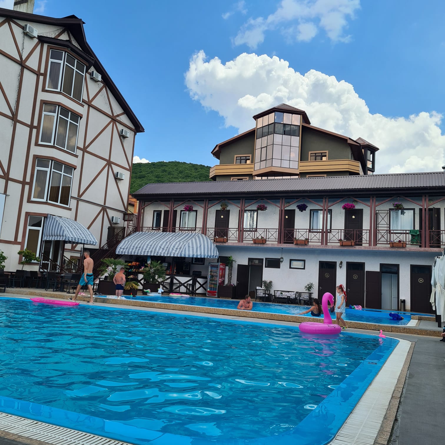 Фото Бонжур