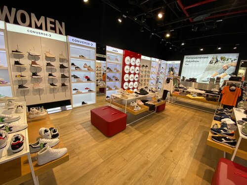 Is there a converse outlet near me sale