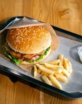 Doner house (ulitsa 40-letiya Pobedy, 48В/1) ، وجبات سريعة