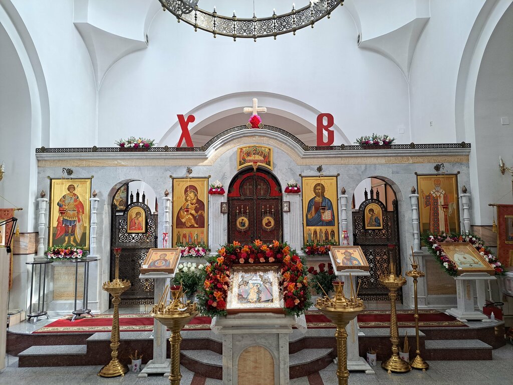 Православный храм Больничный храм святителя Луки исповедника, Курчатов, фото