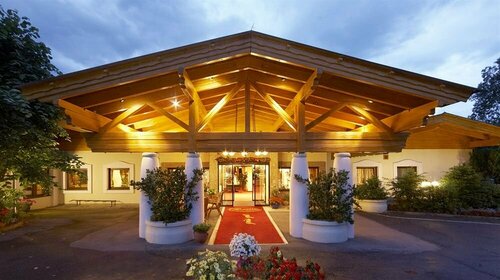 Гостиница Thermenwelt Hotel Pulverer