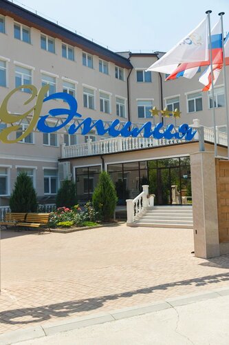 Гостиница Эмилия в Николаевке
