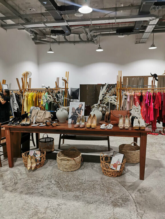 Second-hand shop Retold Jlt, Dubai, photo