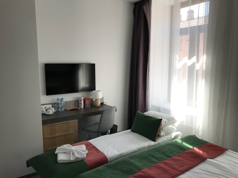 Фото Station Premier S12