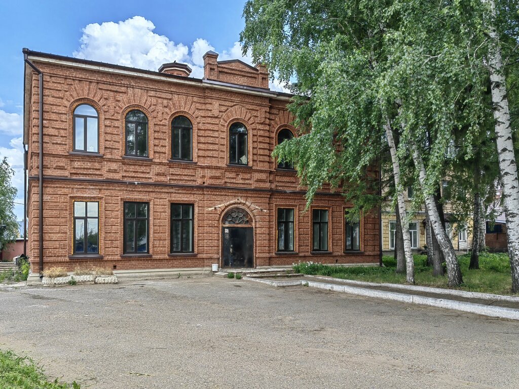 Landmark, attraction Здание Мариинского детского приюта, 1876 год, Chistopol, photo