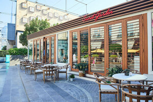 Secret Garden by L'Eto (City Walk, Jumeirah, Dubai), cafe