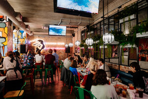 Kontakt Bar (Sadovaya Street, 41) ، حانة، بار