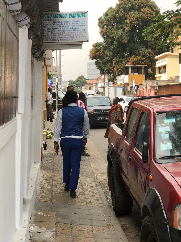 Medical center, clinic Emanuel, Loanda, photo