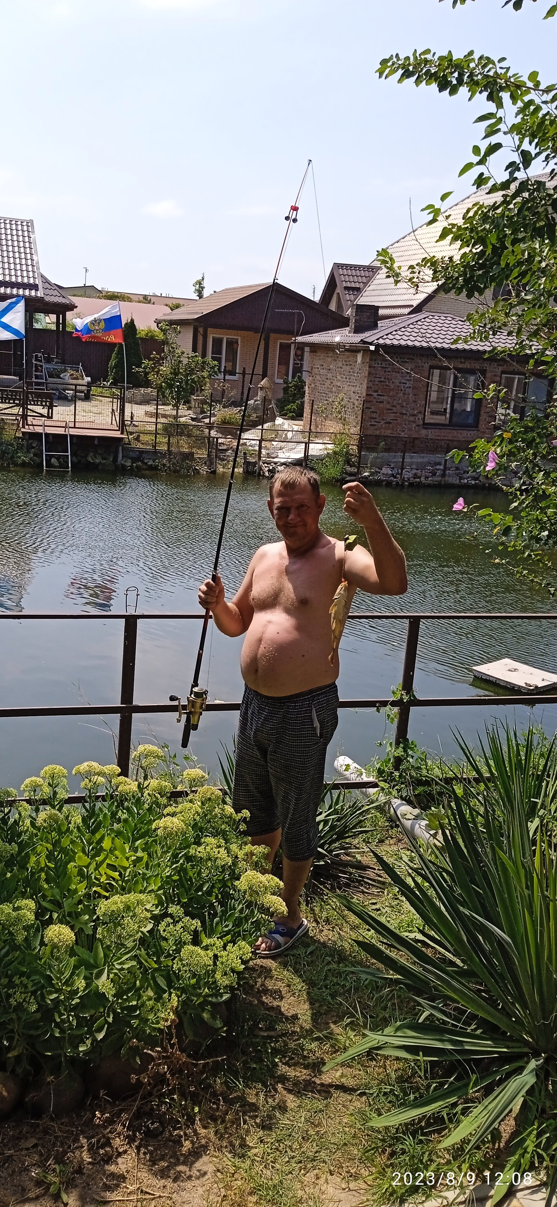 Фото Лазурный