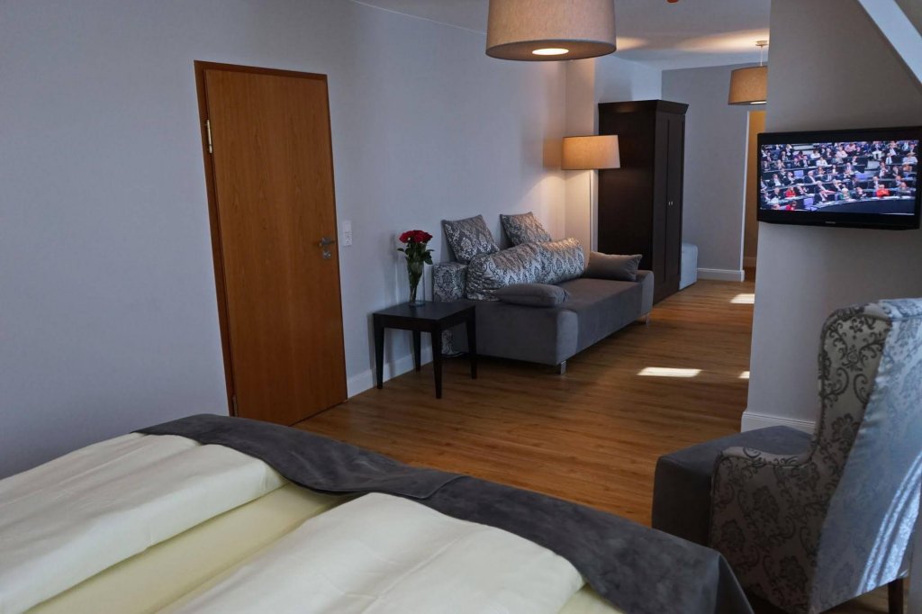 Фото Milbor Hotel