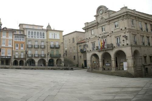 Гостиница Carris Cardenal Quevedo Hotel в Оренсе