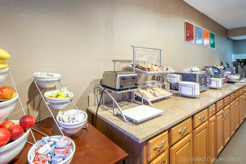 Фото Comfort Suites Keeneland