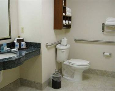 Фото Hampton Inn & Suites Hartford/Farmington