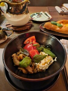 Mama Toma (Kirov, Maklina Street, 1), restaurant