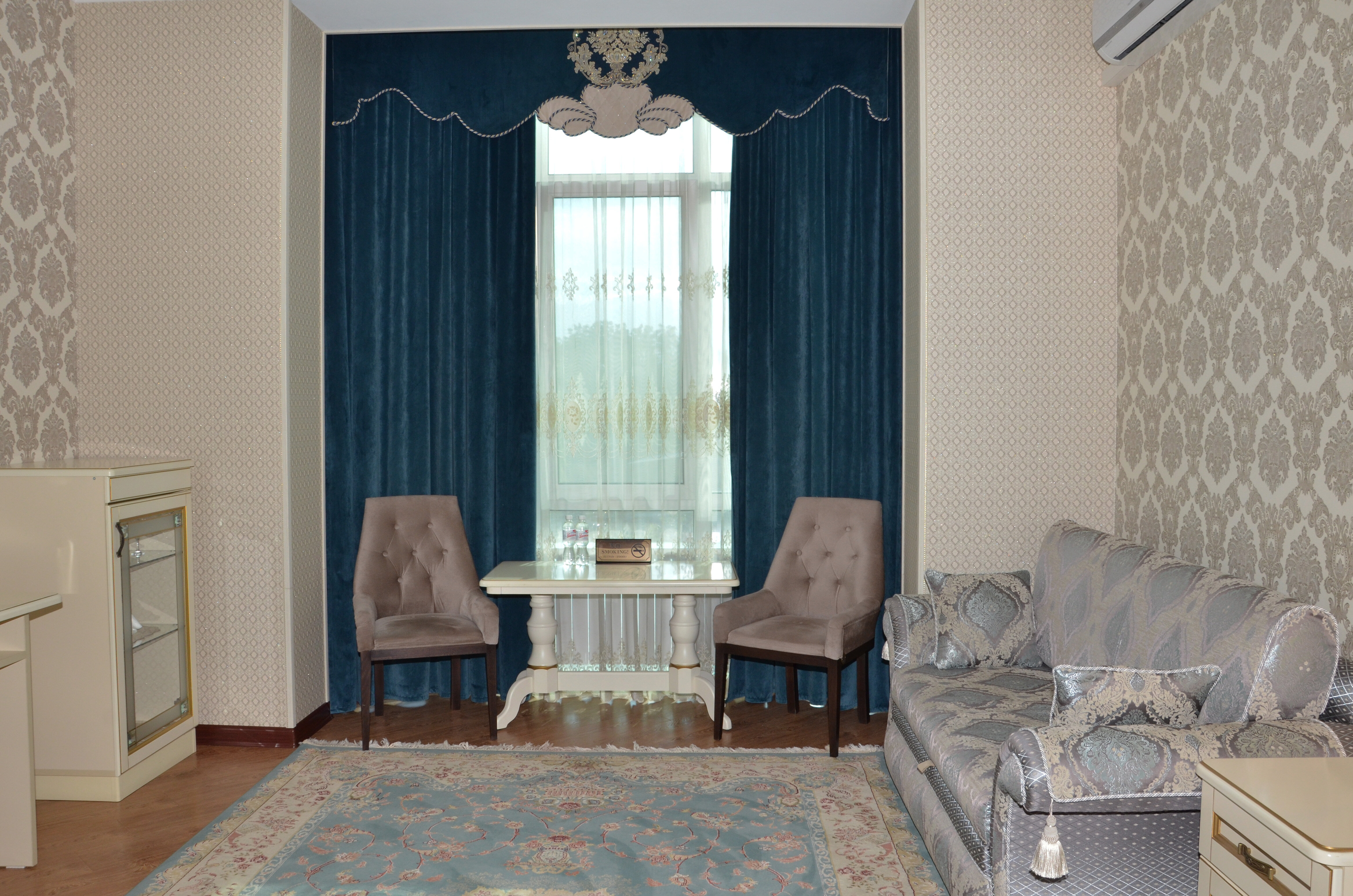 Фото Нальчик Холл