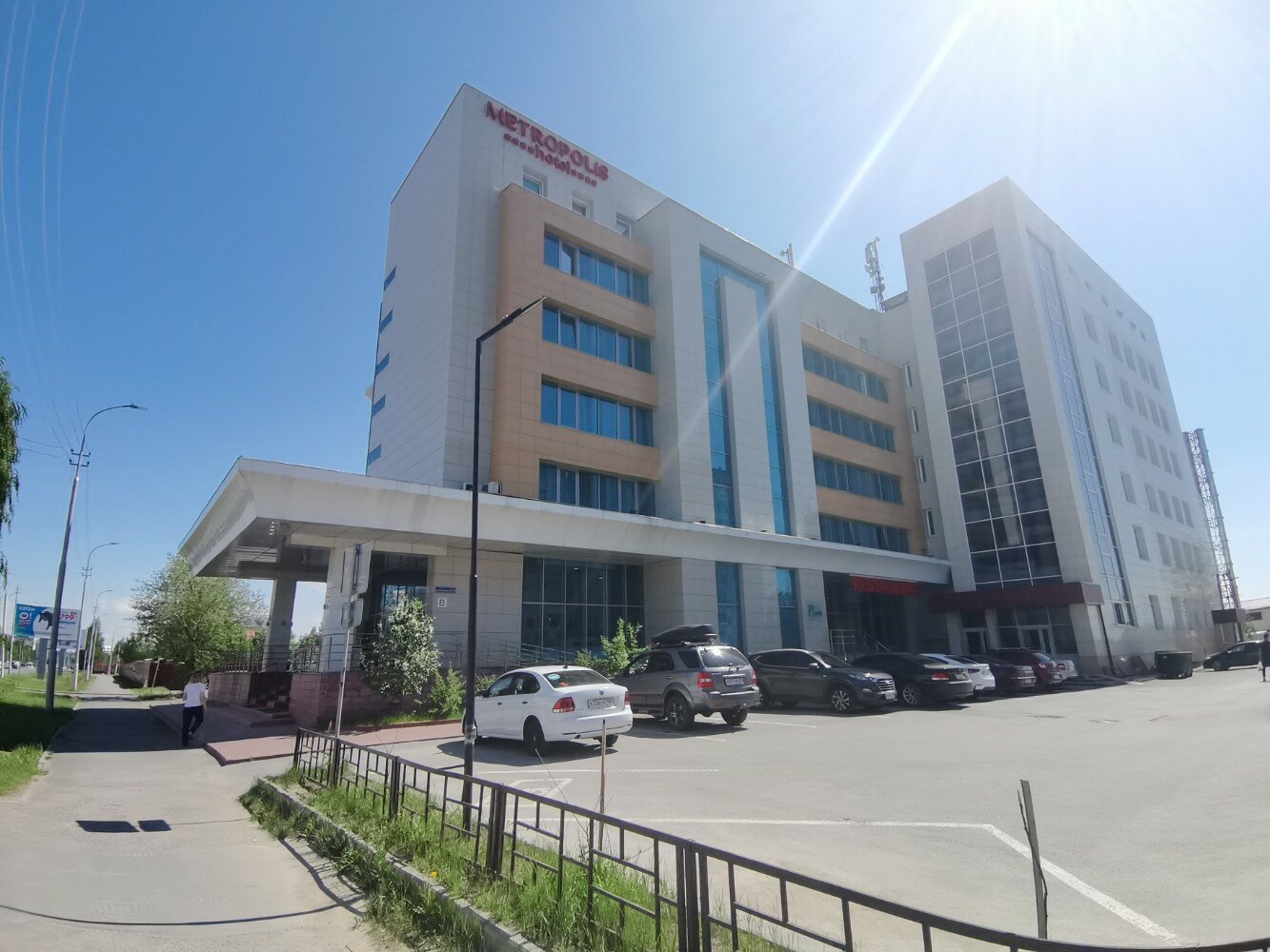 Фото Метрополис