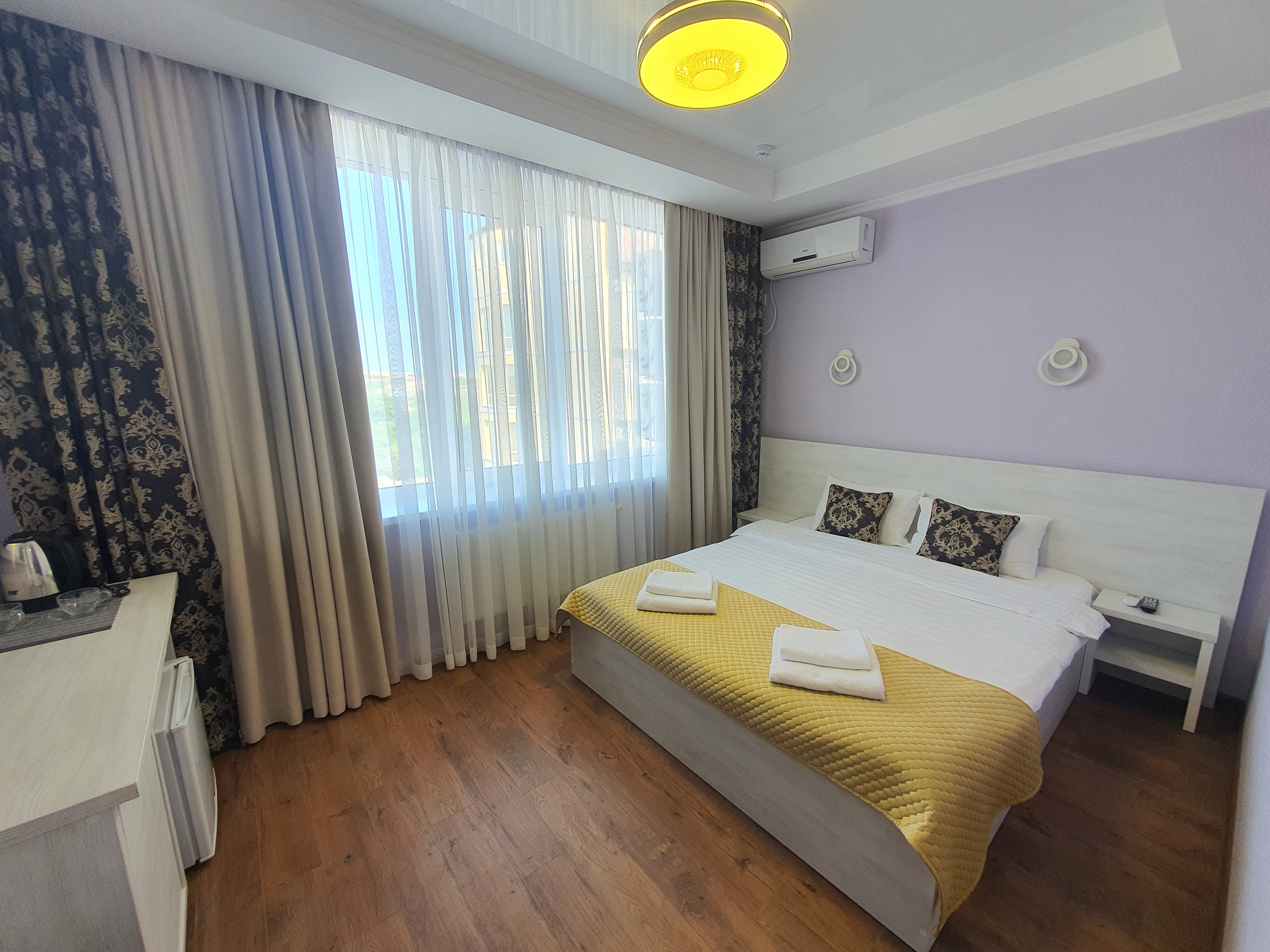 Фото отеля 2