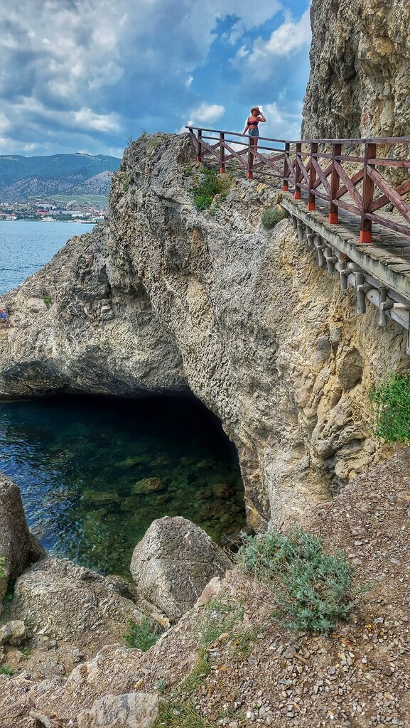 Landmark, attraction Chortov mostik, Republic of Crimea, photo