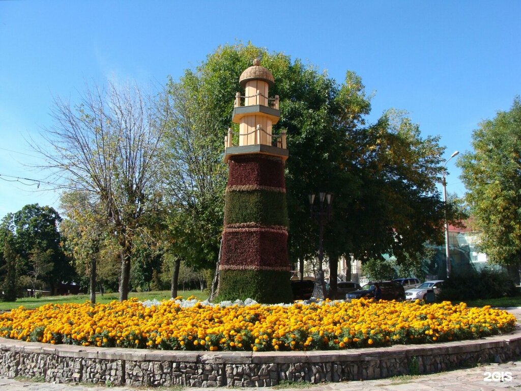 Жанровая скульптура Трилистник, Орёл, фото